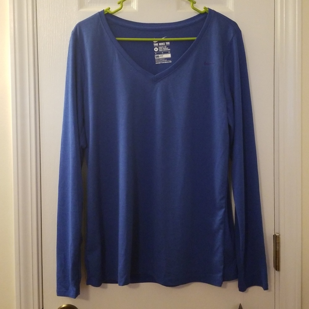 Long sleeve Nike tee